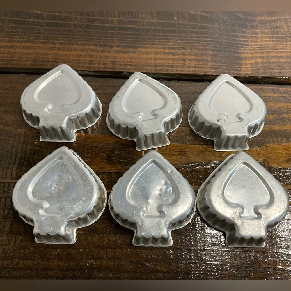 Vintage Lot of 6 Aluminum Metal Jello Cake Molds Spades